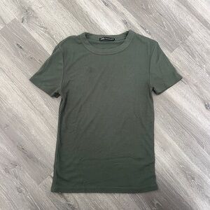 Zara Olive Short Sleeve Ribbed Tee M